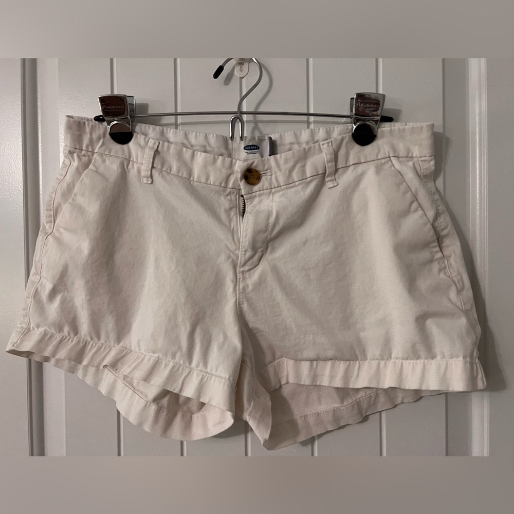 White, Old Navy Shorts, Size 4